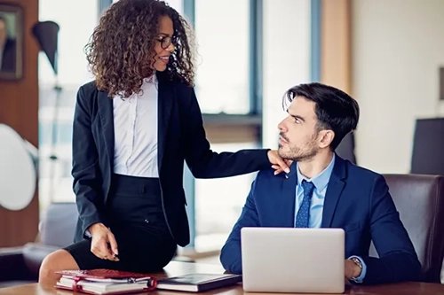 Con thầy vợ bạn gái cơ quan nghĩa là gì trong cuộc sống?